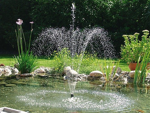 Pontec Pondo Vario 2500 Pompa per laghetto con giochi d'acqua 2500l/h